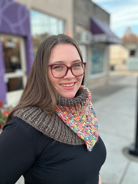 Double Spilt Color- Blocked Cowl