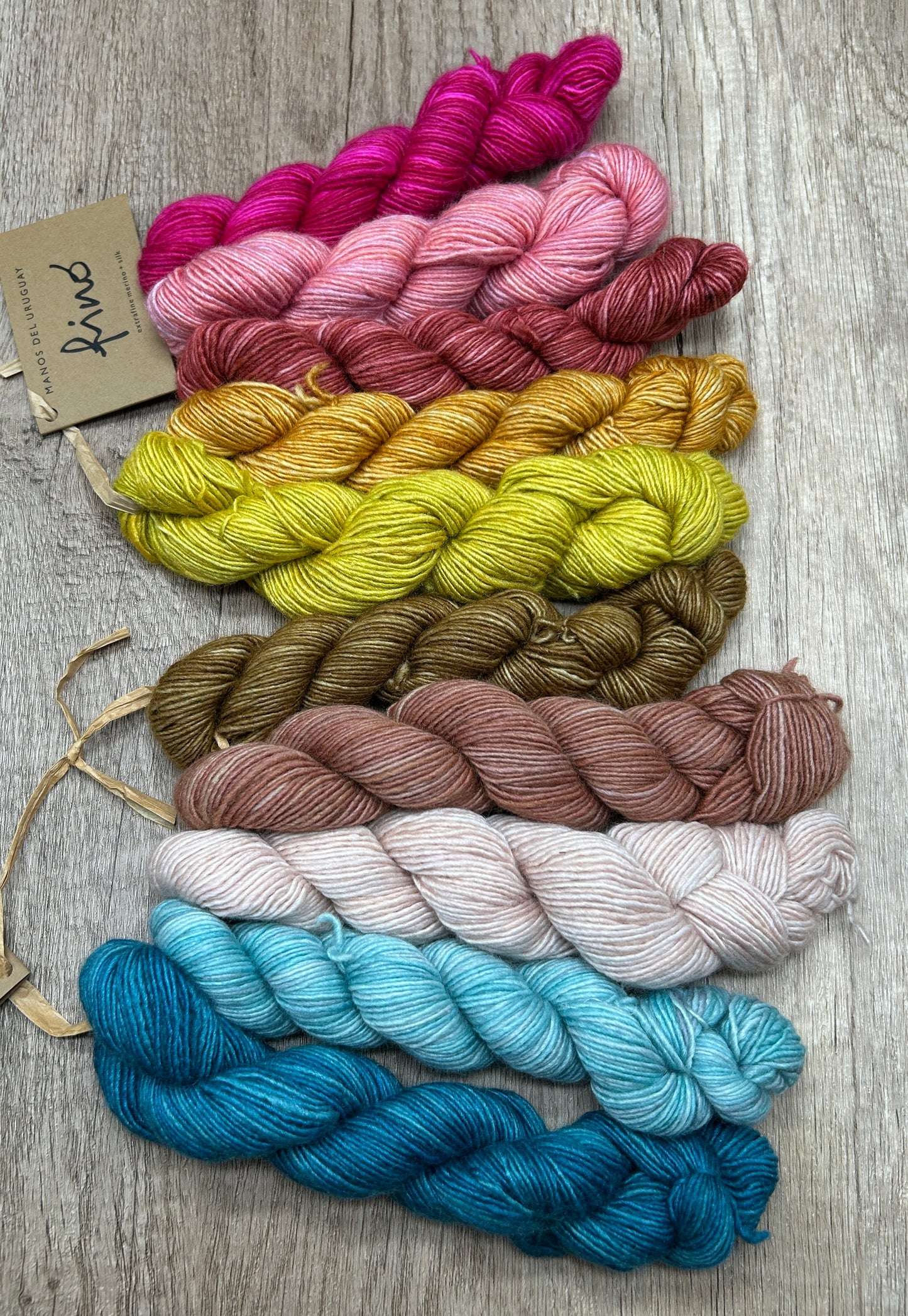 Juniper Cowl Kit by Toni Lipsey