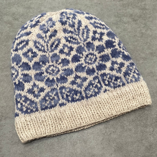 M1 Yarns Alpine Bloom Hat Kit
